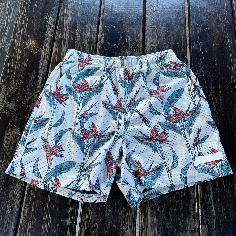 CHUBBIES ‘The Electric Vacations’ 5.5” inseam Easy Mesh Short
